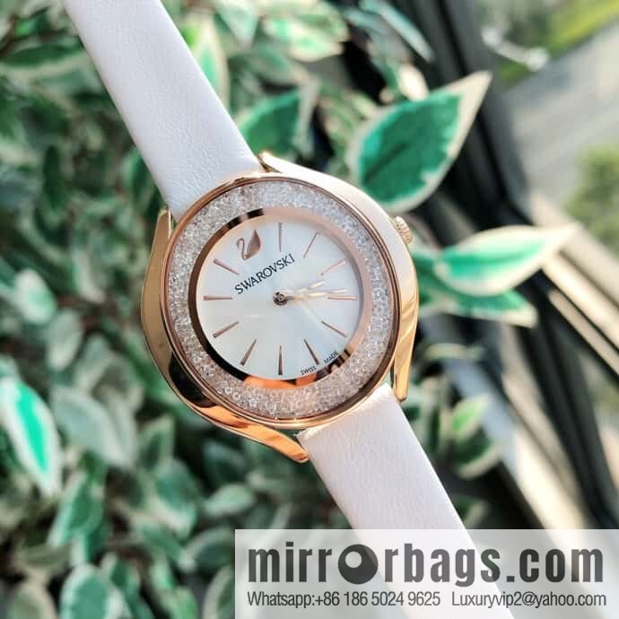 Swarovski Number: 5519447 Collection: Crystalline Aura Watch
