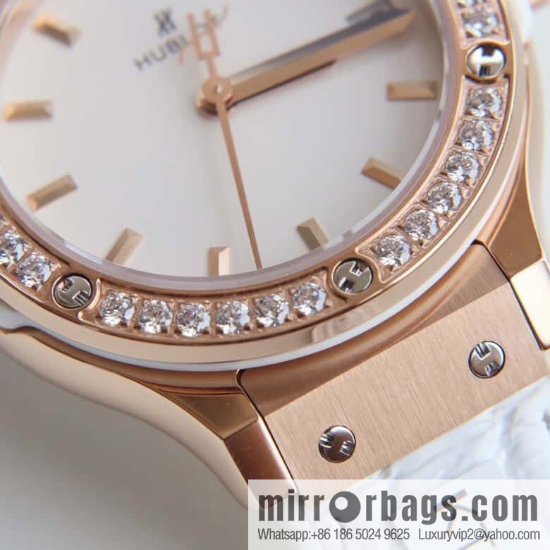Hublot Classic Series, Hublot Women's 33mm Quartz High-End Watch