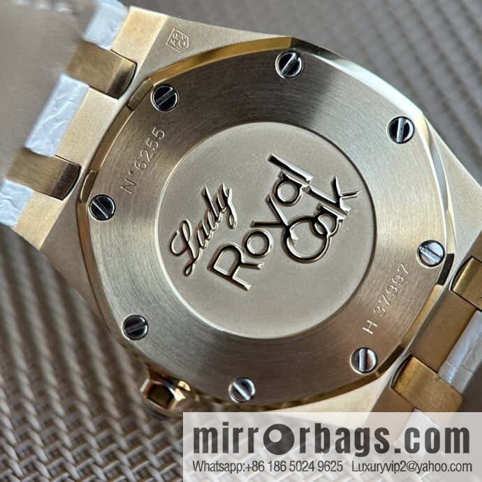Alligator Leather RF Factory, Audemars Piguet Royal Oak Series Model 67601 Quartz Watch