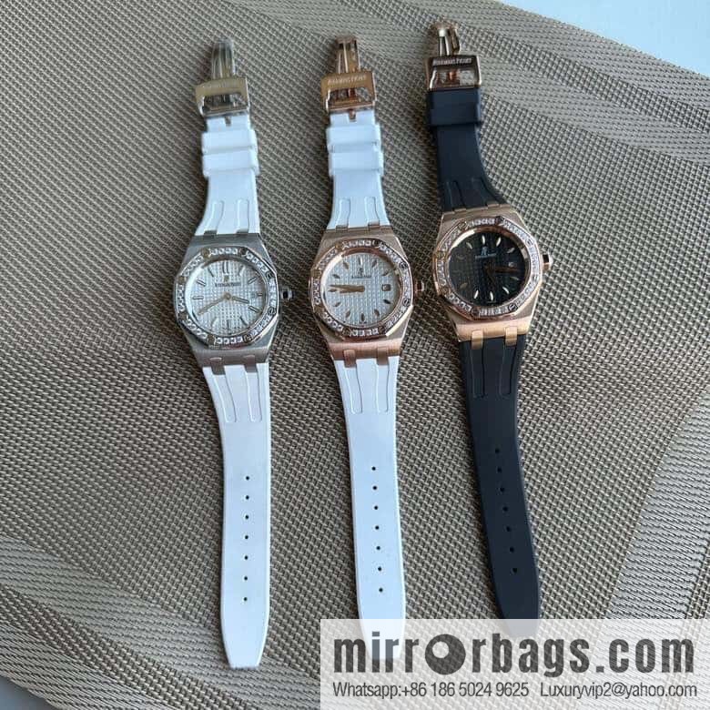 Tape RF Factory, Audemars Piguet Royal Oak Series Model 67601 Quartz Watch