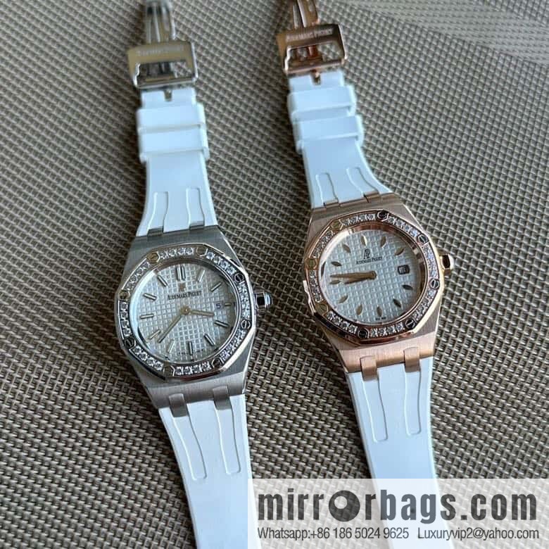 Tape RF Factory, Audemars Piguet Royal Oak Series Model 67601 Quartz Watch
