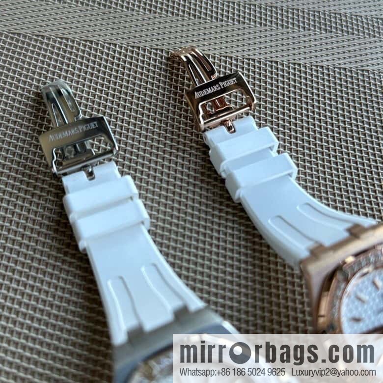 Tape RF Factory, Audemars Piguet Royal Oak Series Model 67601 Quartz Watch