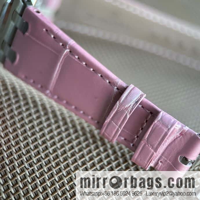 Alligator Leather RF Factory, Audemars Piguet Royal Oak Series Model 67601 Quartz Watch