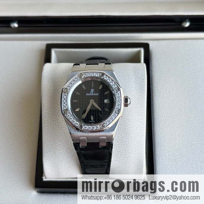 Alligator Leather RF Factory, Audemars Piguet Royal Oak Series Model 67601 Quartz Watch