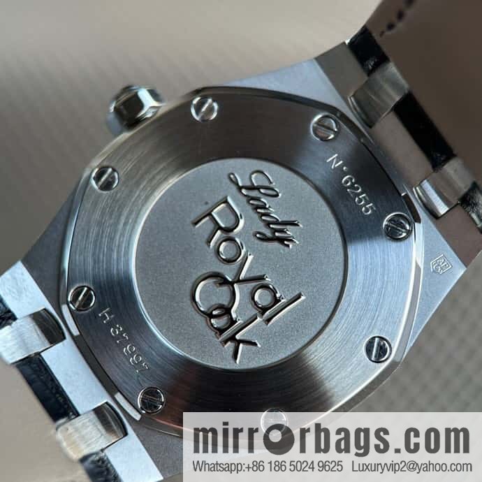 Alligator Leather RF Factory, Audemars Piguet Royal Oak Series Model 67601 Quartz Watch