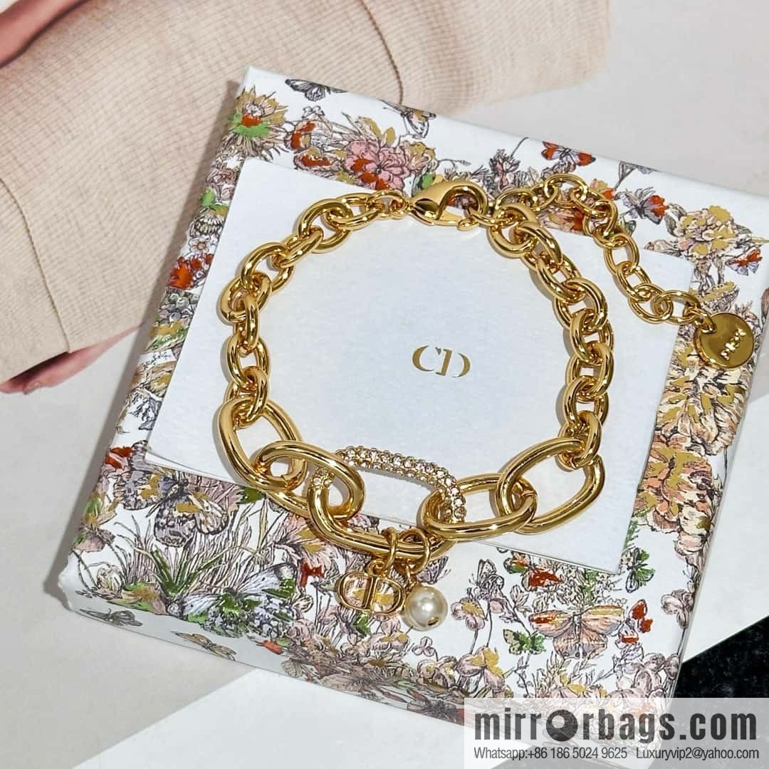 New ☑️ DIOR CD Pearl Chain Bracelet