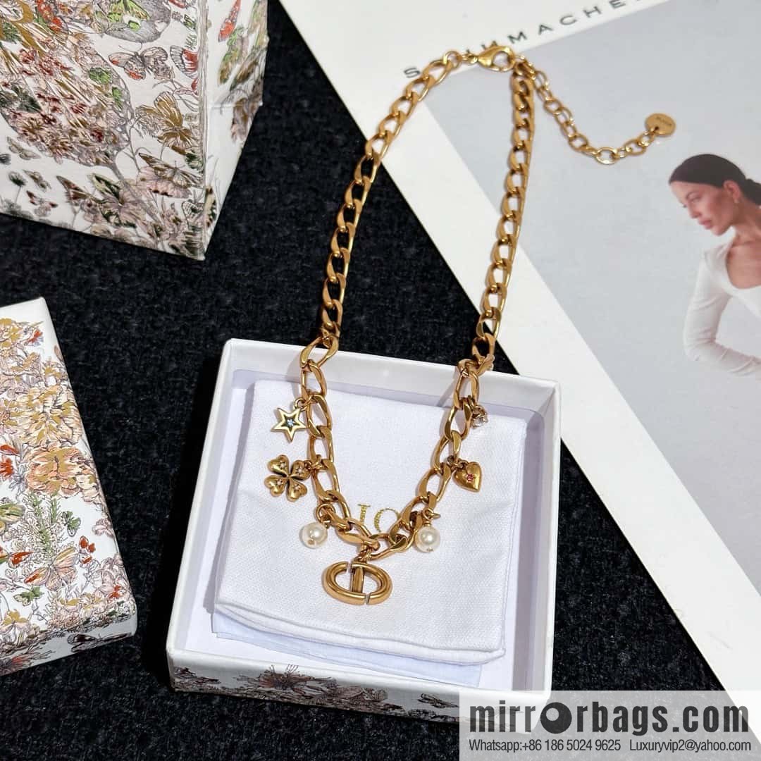 New ☑️ Dior Tassel Pearl CD Clover Necklace