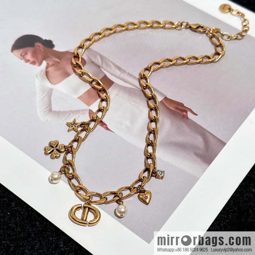 New ☑️ Dior Tassel Pearl CD Clover Necklace