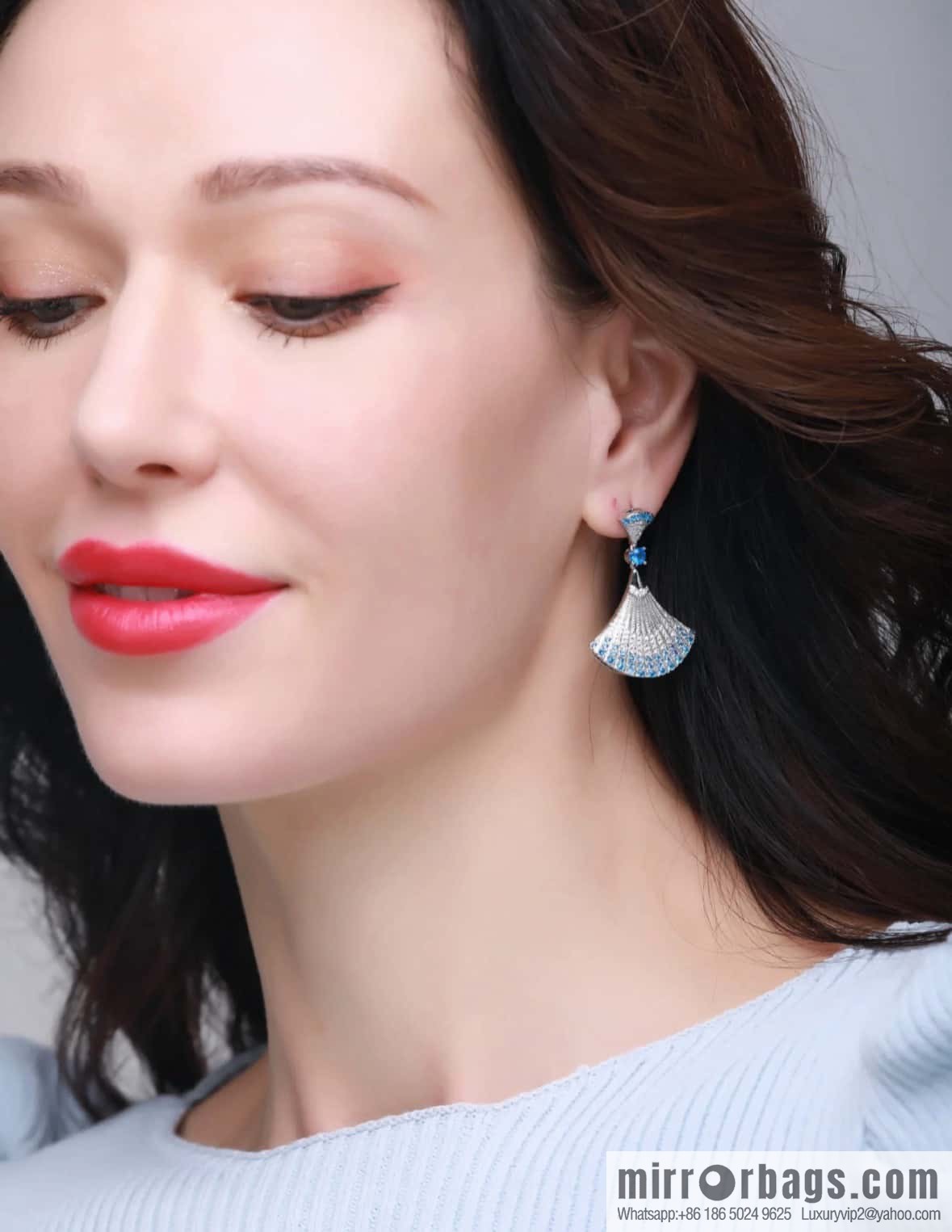 ❗️New ❗️ ☀ BVLGARI DIVAS'DREAM gradual change powder gradual change blue diamond fan earrings earrings ☀️
