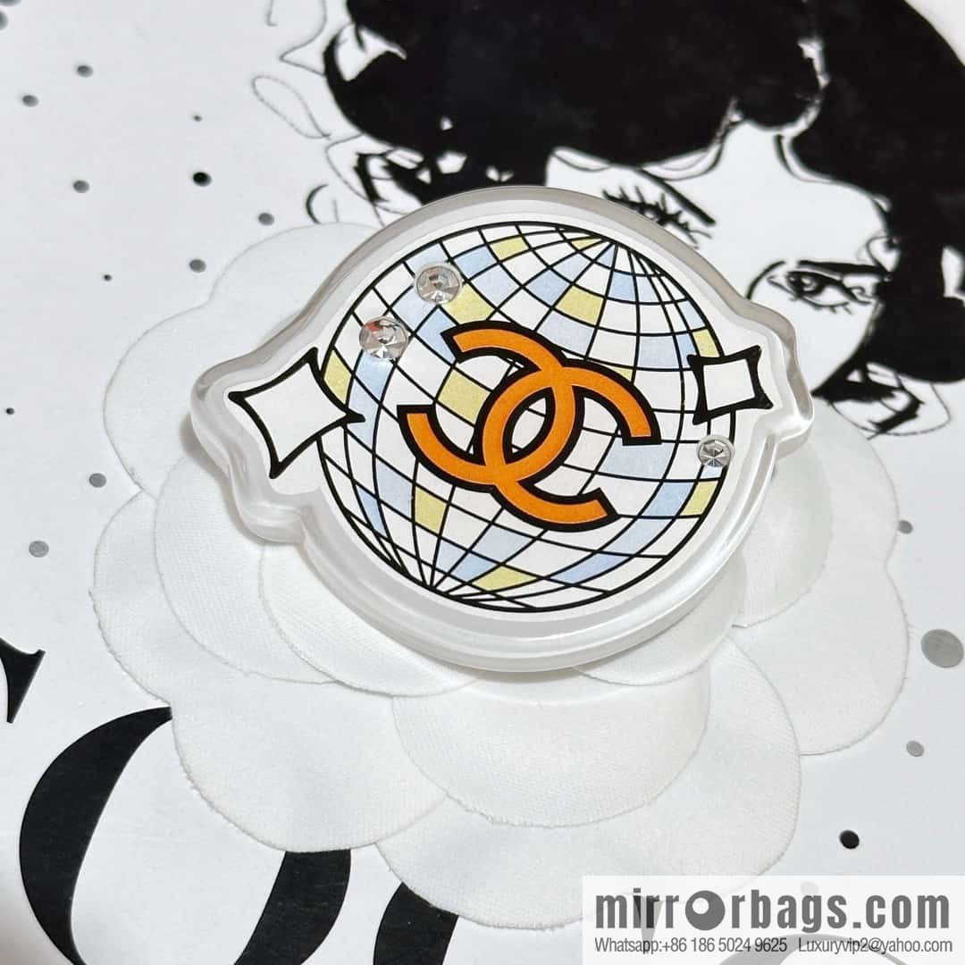 ❗️New ❗️ Chanel brooch ☀️ new ☑️ Chanel double c earth planet brooch ☀️