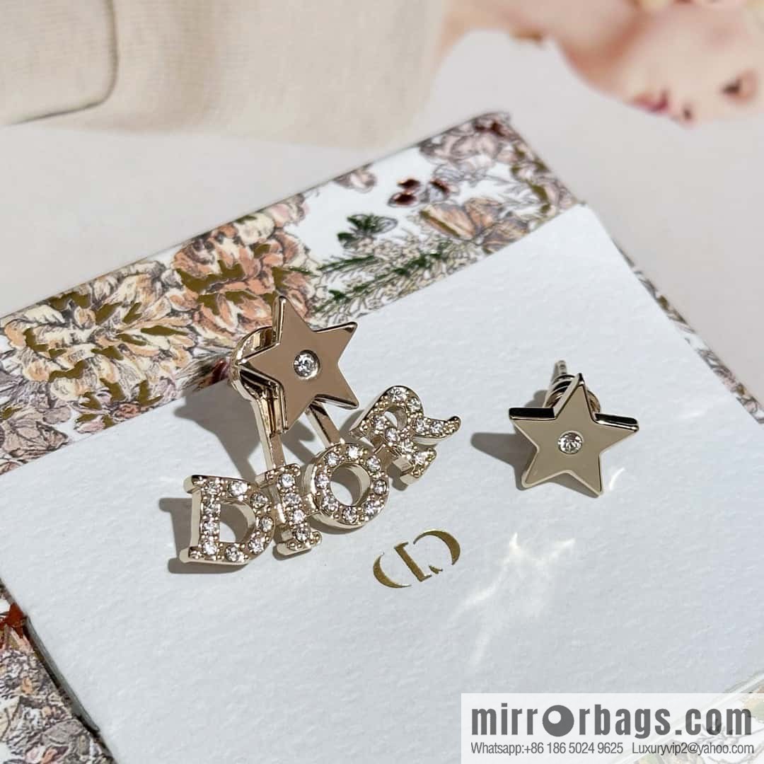 New ☑️ Dior pentagram earrings