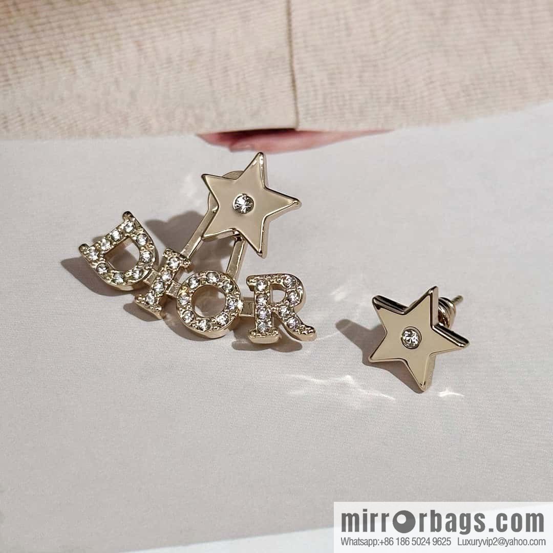 New ☑️ Dior pentagram earrings