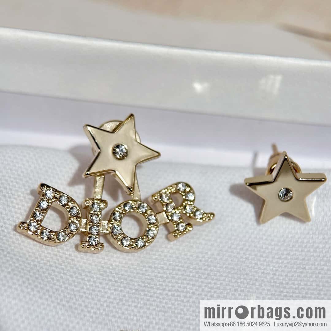 New ☑️ Dior pentagram earrings