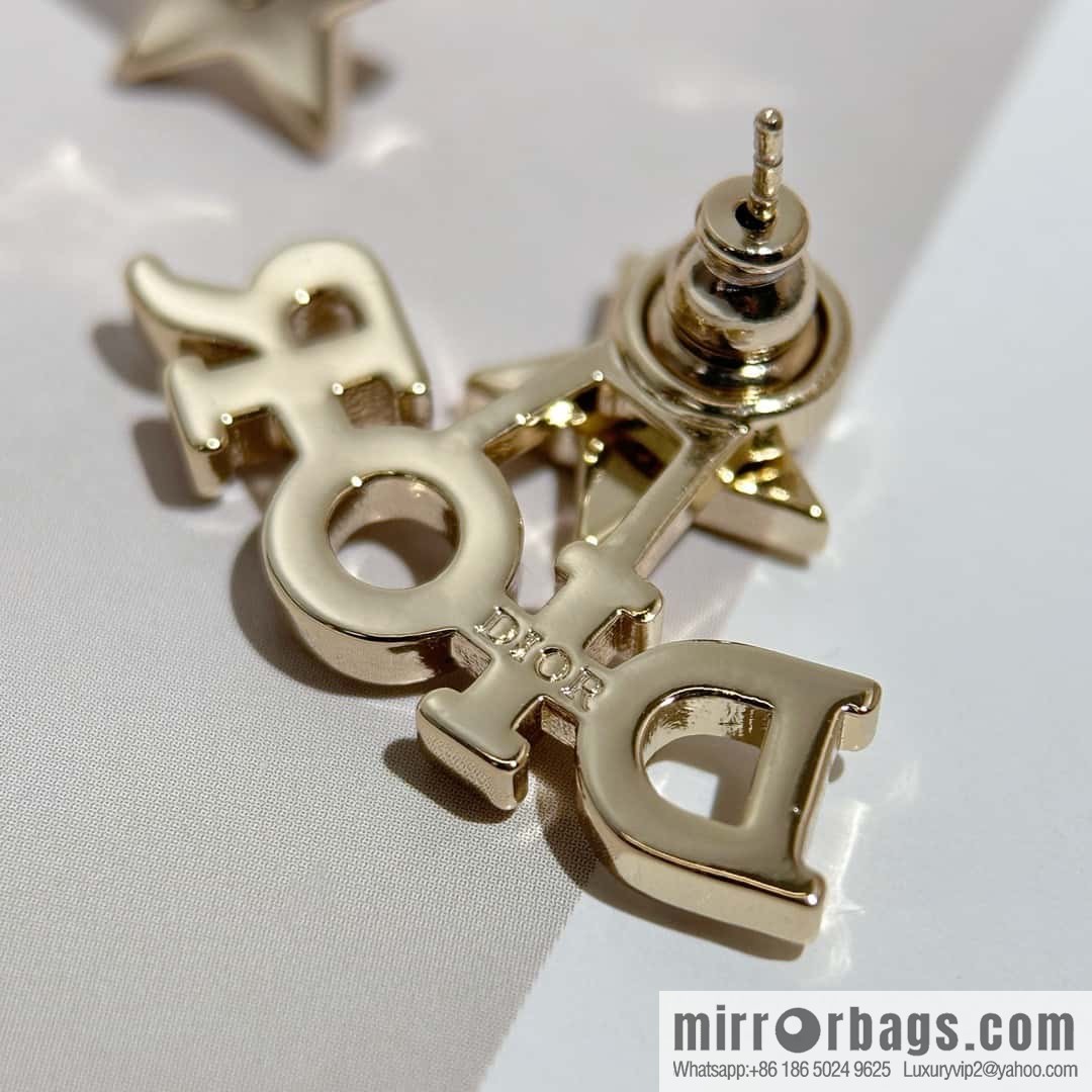 New ☑️ Dior pentagram earrings