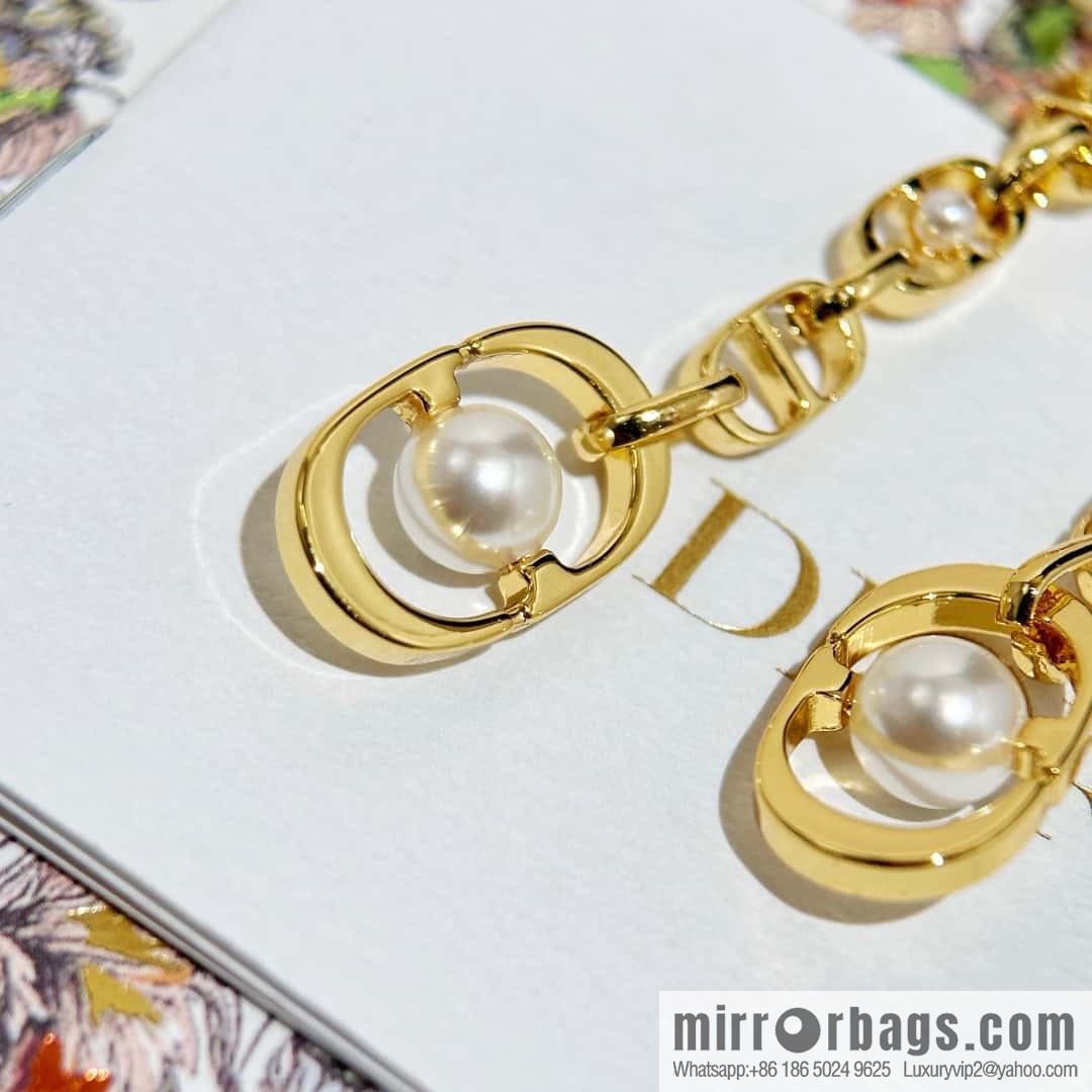 New ☑️ DiorCD pearl stud earrings