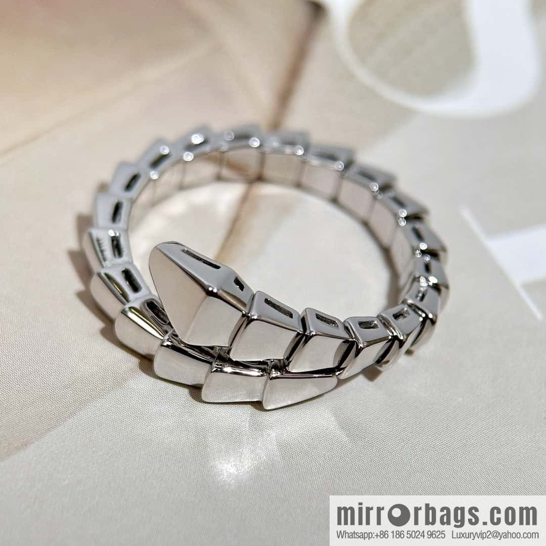 ❗️ New ❗️ ☀ Seiko version A ☀ BVLGARI glossy snake bone ring ☀