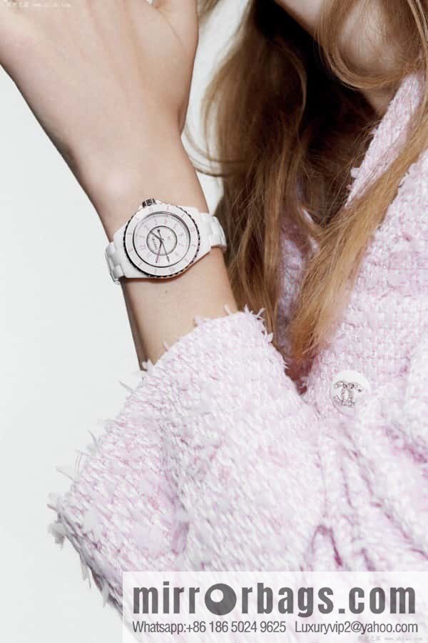 Chanel J12 series color neon Swiss original imported counter ETA movement 33mm watch diameter women's watch