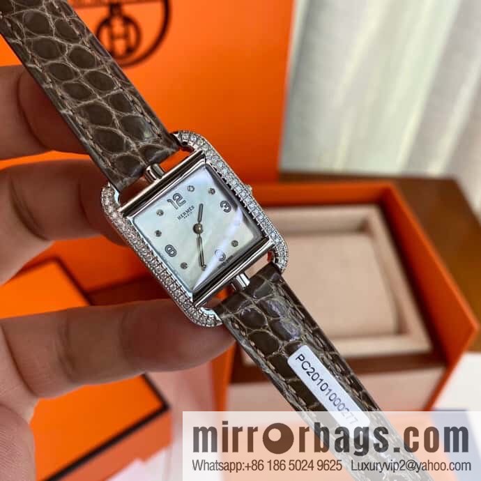 New debut HERMES Hermès watch diameter 23 * 23mm, Swiss ETA original quartz movement Cape Cod series watch