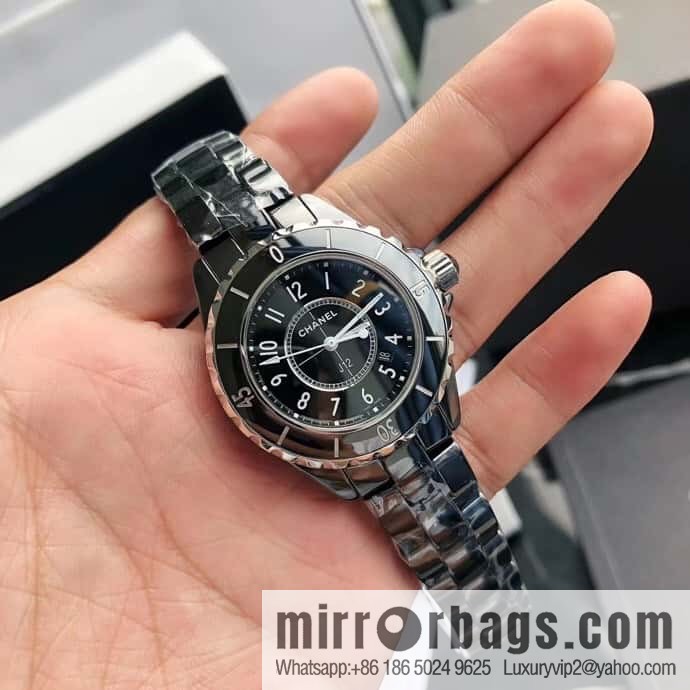 Women's model, official synchronization, and higher quality, the new H5698 brand Chanel series J12 movement type quartz gender women's quartz appearance details table diameter 33 mm