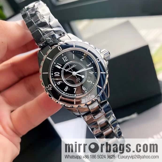 Women's model, official synchronization, and higher quality, the new H5698 brand Chanel series J12 movement type quartz gender women's quartz appearance details table diameter 33 mm
