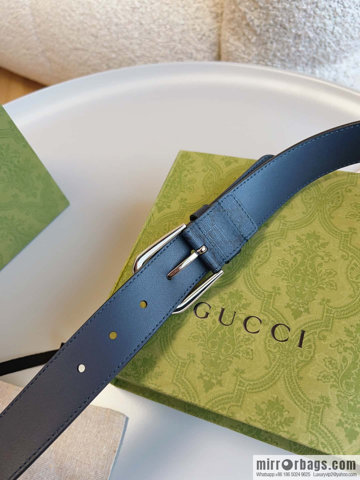 🅿Original leather purchasing grade interlocking double G detail belt, model number 673921.