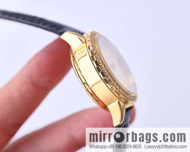 Vacheron Constantin-Vacheron Constantin Ladies Jewelry Series 9-character Sun, Moon and Stars Function Mother-of-Pearl Dial Fashion Women's Watch