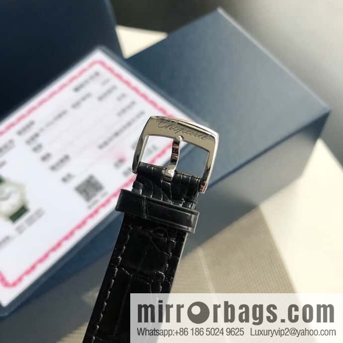 High-end hard goods Chopard HAPPY DIAMONDS happy diamond series natural pearl shell dial case inlaid with 38 VS1.8 South African natural real diamonds ETA-955.112 for original movement watch