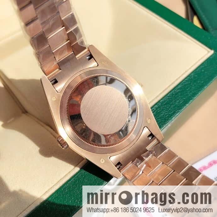 Rolex log type, the whole body is wrapped in 18k gold, the watch diameter is 41mm, and the original Swiss eta-2836 movement watch is loaded.