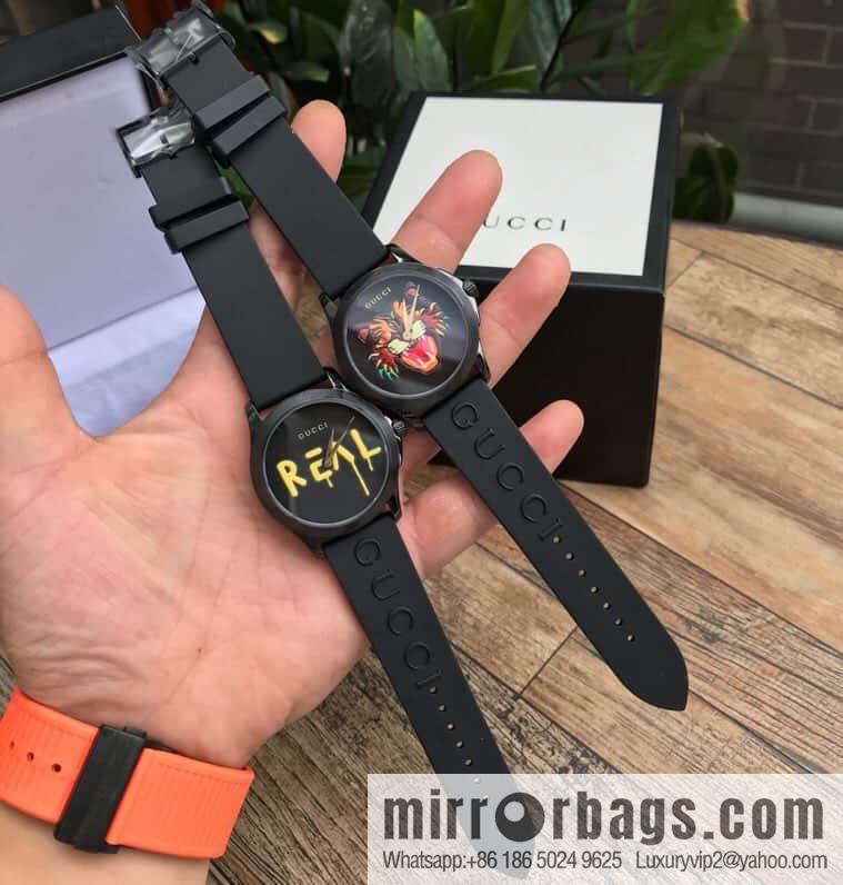 Gucci GUCCI's latest 38mm brushed polished black PVD case with three-dimensional Gucci logo and black PVD pin clasp, Rhonda quartz movement watch