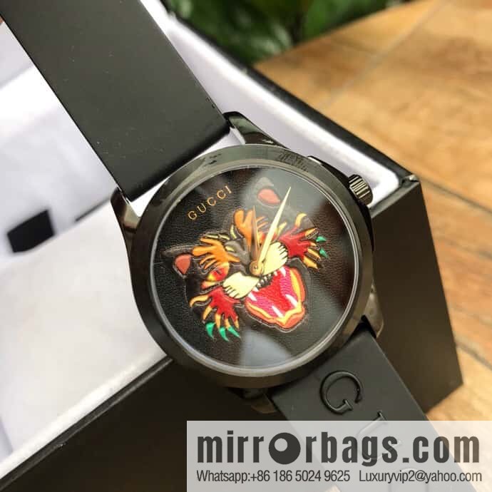 Gucci GUCCI's latest 38mm brushed polished black PVD case with three-dimensional Gucci logo and black PVD pin clasp, Rhonda quartz movement watch