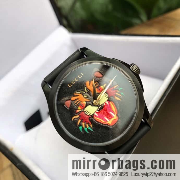 Gucci GUCCI's latest 38mm brushed polished black PVD case with three-dimensional Gucci logo and black PVD pin clasp, Rhonda quartz movement watch