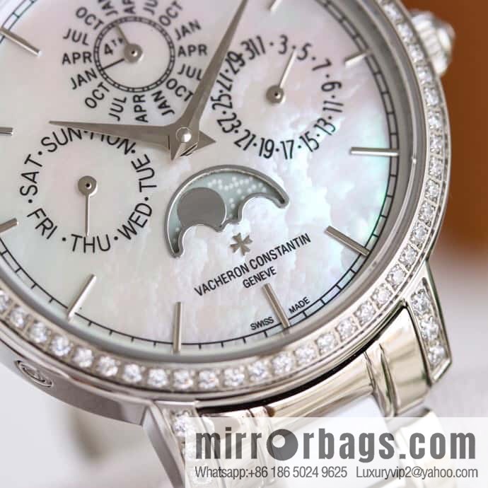 Vacheron Constantin Traditionnelle series perpetual calendar 36.5 mm diameter watch model: 4305T/000R-B947