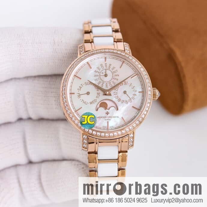 Vacheron Constantin Traditionnelle series perpetual calendar 36.5 mm diameter watch model: 4305T/000R-B947