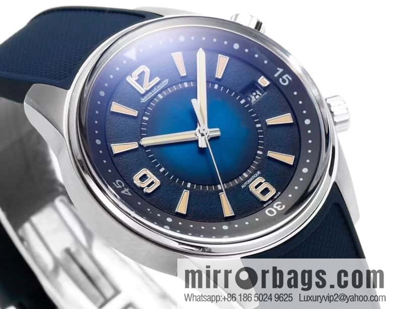 Produced by BLS, the calendar-type thin and stable 9015 movement of the Jaeger-LeCoultre Beichen series was changed to the JCL.899A/1 movement watch
