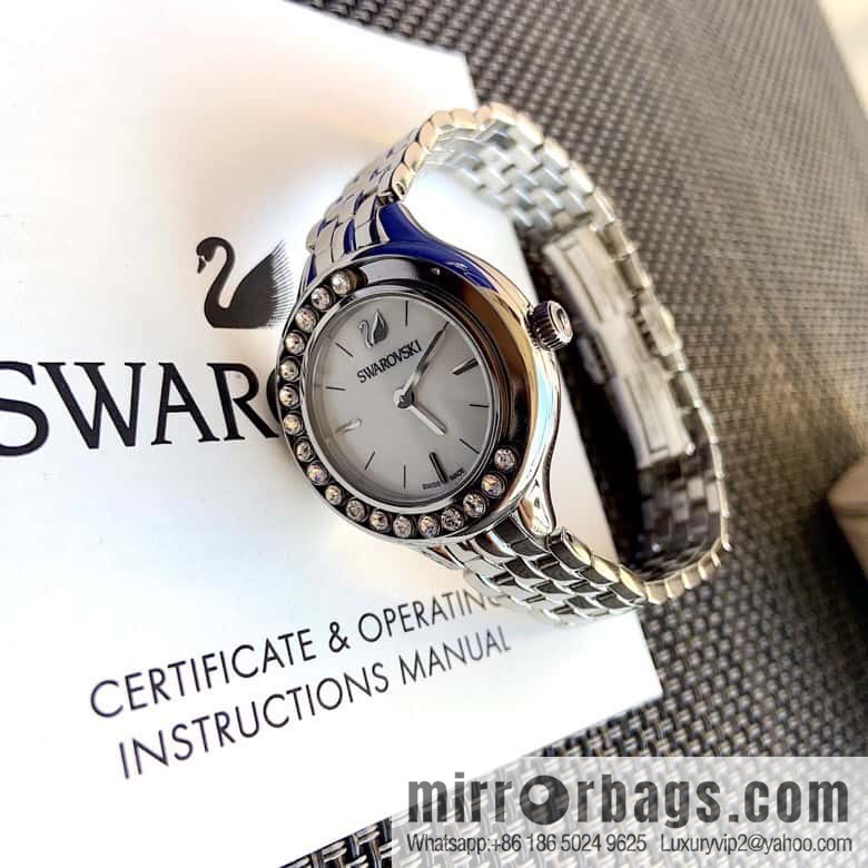 Original order in stock: Swarovski Lovely Crystals Series Case - 31mm Watch