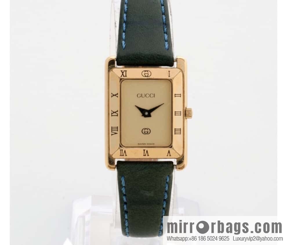 Gucci GUCCI 4200L Medieval Super Fashion Ladies Watch