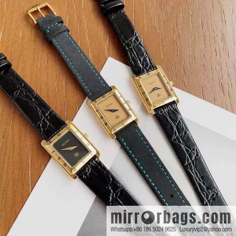 Gucci GUCCI 4200L Medieval Super Fashion Ladies Watch