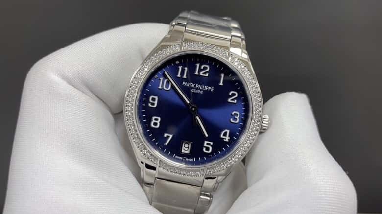 Patek Philippe TWENTY~ 4 Series 7300 Watch 324SC Self-winding Movement