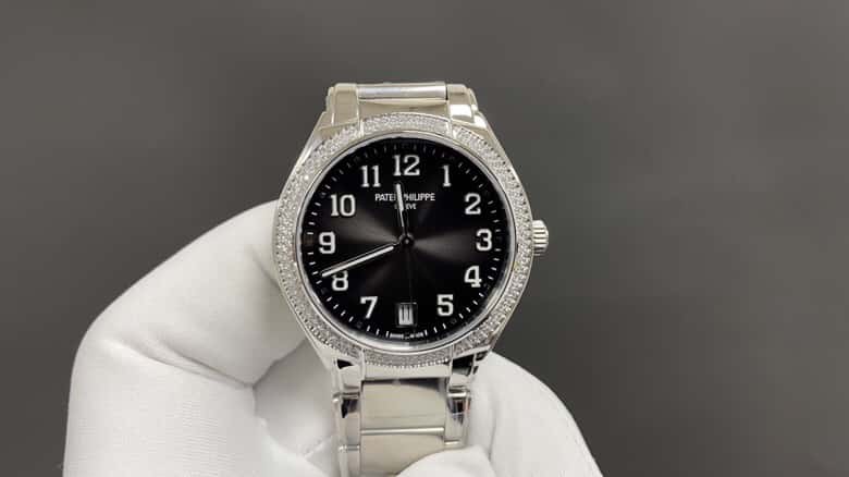 Patek Philippe TWENTY~ 4 Series 7300 Watch 324SC Self-winding Movement