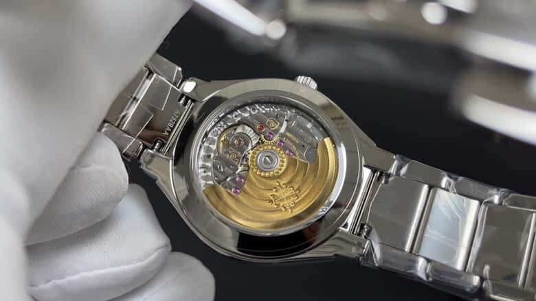 Patek Philippe TWENTY~ 4 Series 7300 Watch 324SC Self-winding Movement