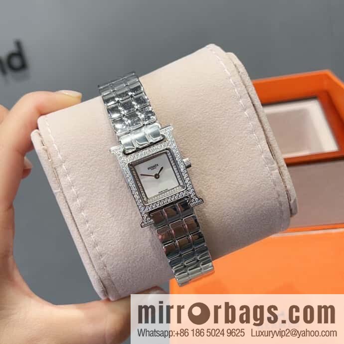 Xiaohongshu Internet celebrity, Hermès heure H steel watch