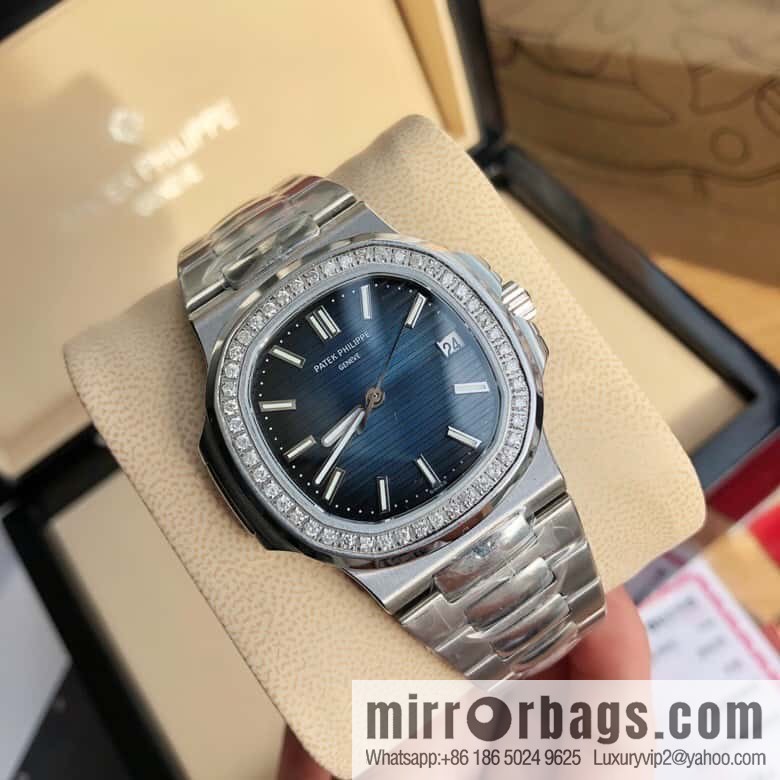 Patek Philippe 5711 Nautilus Cal.324 movement watch