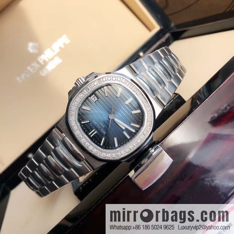 Patek Philippe 5711 Nautilus Cal.324 movement watch