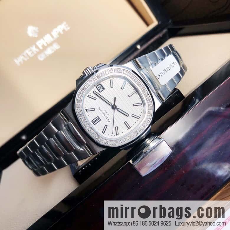 Patek Philippe 5711 Nautilus Cal.324 movement watch