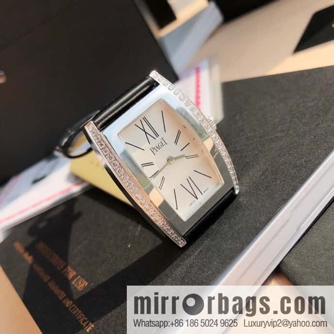 Piaget quartz women's original Swiss movement model GOA33091