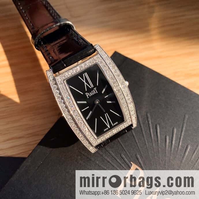 Piaget quartz women's original Swiss movement model GOA39191