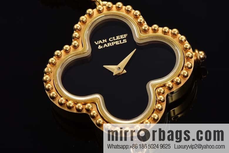 Van Cleef & Arpels -𝐕𝐚𝐧 𝐂𝐥𝐞𝐞𝐟 & 𝐀𝐫𝐩𝐞𝐥𝐬 Alhambra bracelet Swiss quartz watch
