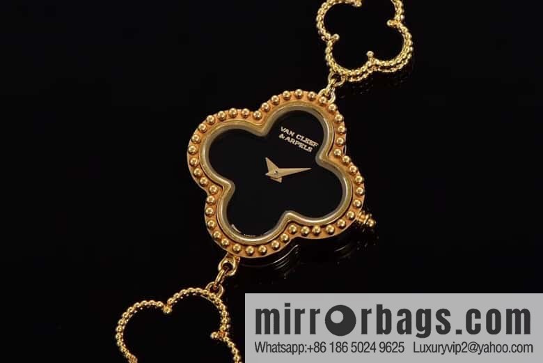 Van Cleef & Arpels -𝐕𝐚𝐧 𝐂𝐥𝐞𝐞𝐟 & 𝐀𝐫𝐩𝐞𝐥𝐬 Alhambra bracelet Swiss quartz watch