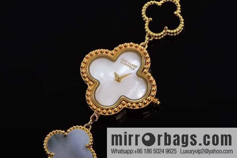 Van Cleef & Arpels -𝐕𝐚𝐧 𝐂𝐥𝐞𝐞𝐟 & 𝐀𝐫𝐩𝐞𝐥𝐬 Alhambra bracelet Swiss quartz watch