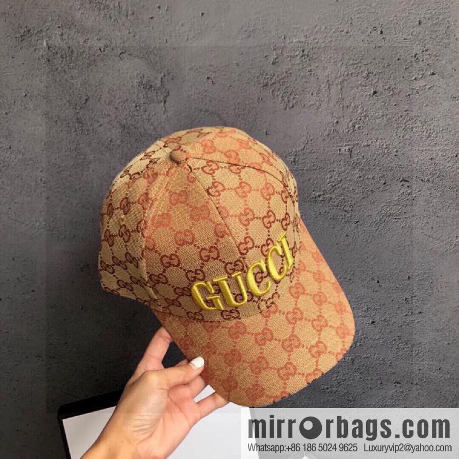 GUCCI Gucci simple atmosphere embroidered baseball cap